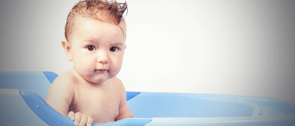 beba u kadi Shutterstock 520853839