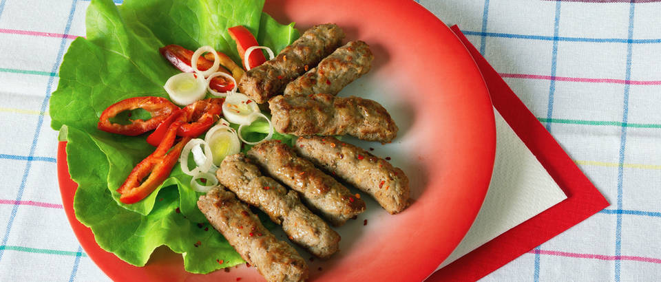 pileci cevapi, Shutterstock 729354289