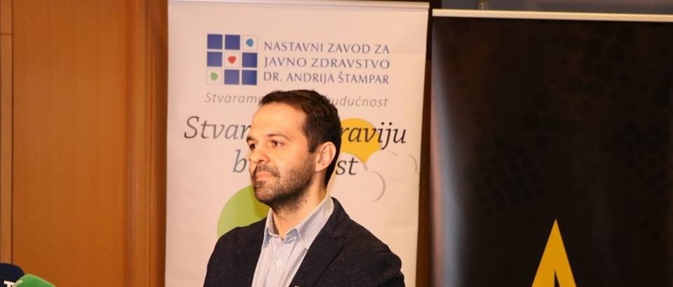 Foto 2 Matija Dunaj, prof., ravnatelj Fitnes učilišta, voditelj projekt...
