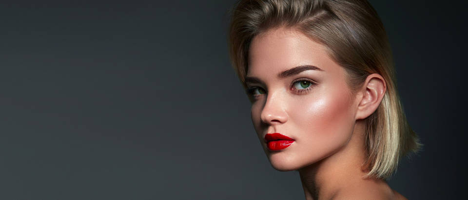 highlighter, Shutterstock 688513411