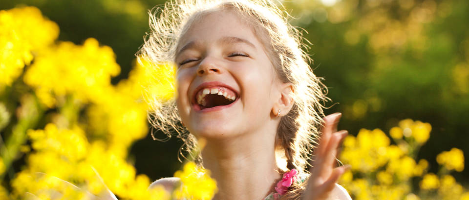 sretno dijete, Shutterstock 103863005