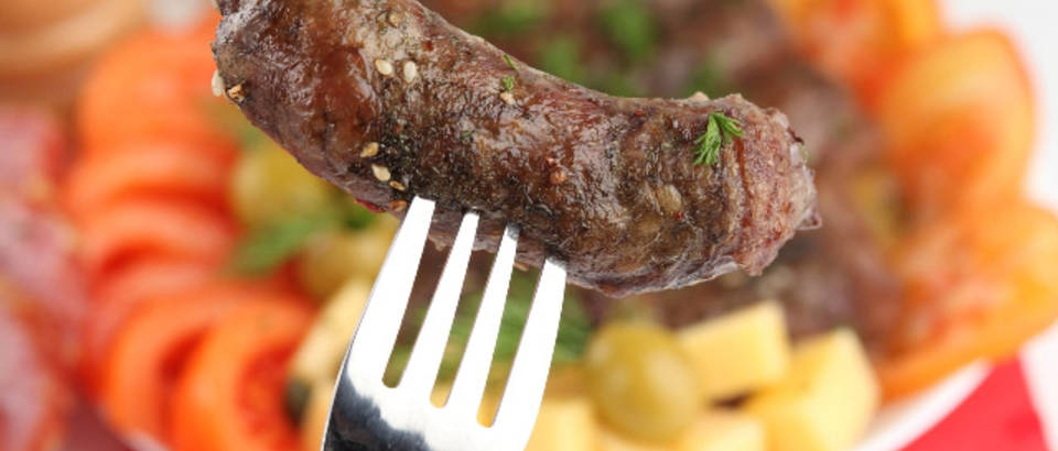 kobasica, meso, peceno meso, crveno meso