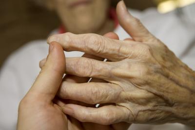 artroza i artritis zglobova prstiju)