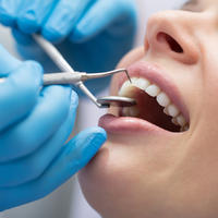 zubar, stomatolog