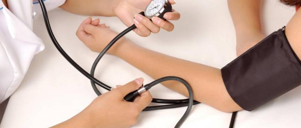 mjerenje tlaka na lijevoj ili desnoj ruci hrana za podizanje krvnog tlaka