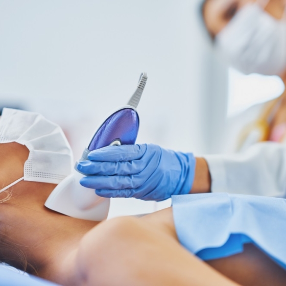 Deset ključnih činjenica o bolesti &lsquo;kamene&rsquo; &scaron;titnjače: &scaron;to morate znati o Riedelovom tiroiditisu?