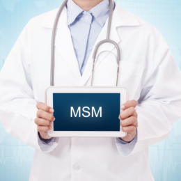 MSM se najčešće koristi kao protuupalni lijek, iako istraživanja sugeriraju da bi mogao biti od pomoći i kod stanja kao što su artritis, upala mišića nakon vježbanja, oksidativni stres i rak