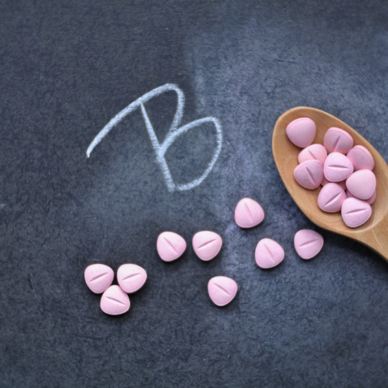 Običan vitamin B kao tajno oružje: kako riboflavin dokazano smanjuje učestalost i jačinu migrena ?